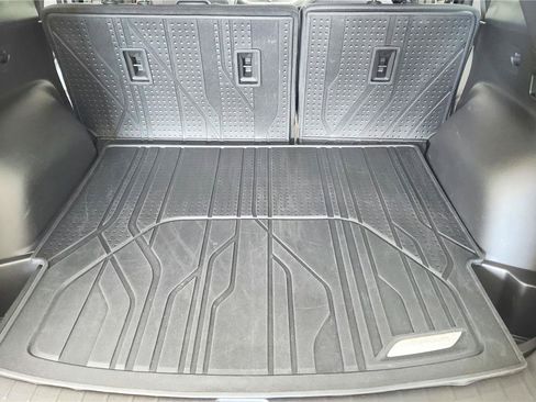 Used 2024 Chevrolet Blazer Premier w/ Driver Confidence II Package FWD image 35