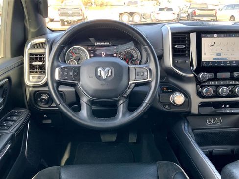 Used 2024 RAM 1500 Laramie image 5