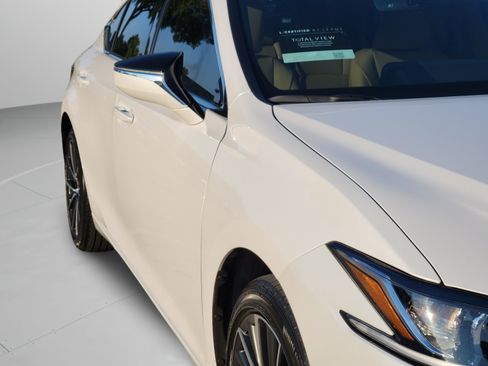 Certified 2025 Lexus ES 350 w/ Premium Package FWD image 46