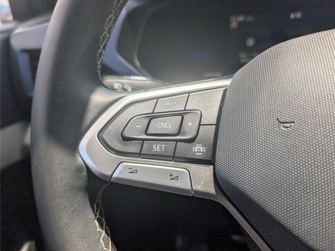 Used 2022 Volkswagen Taos SE AWD/4WD image 23