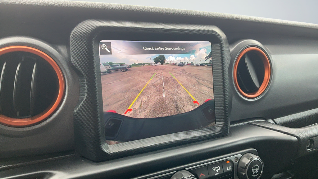 Certified 2022 Jeep Gladiator Mojave w/ Cold Weather Group AWD/4WD image 12