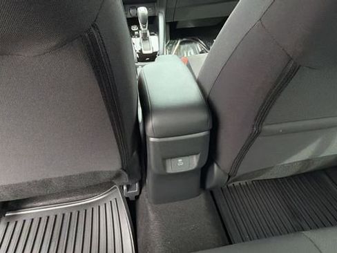 Used 2025 Nissan Versa SR w/ Trunk Package FWD image 20