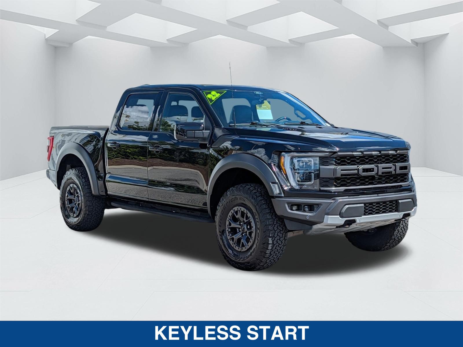 Used 2022 Ford F150 Raptor w/ Raptor 37 Performance Package AWD/4WD image 3