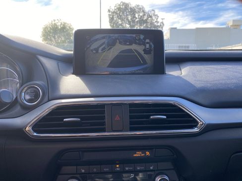 Used 2019 MAZDA CX-9 Touring w/ Touring Premium Package image 11