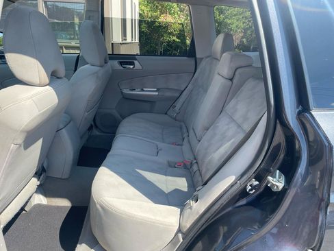 Used 2010 Subaru Forester 2.5X Premium AWD/4WD image 9