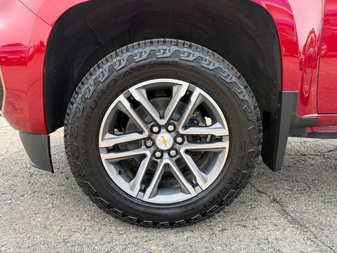 Used 2021 Chevrolet Colorado W/T w/ Custom Special Edition AWD/4WD image 12