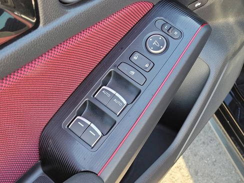 Used 2025 Honda Civic Si image 14