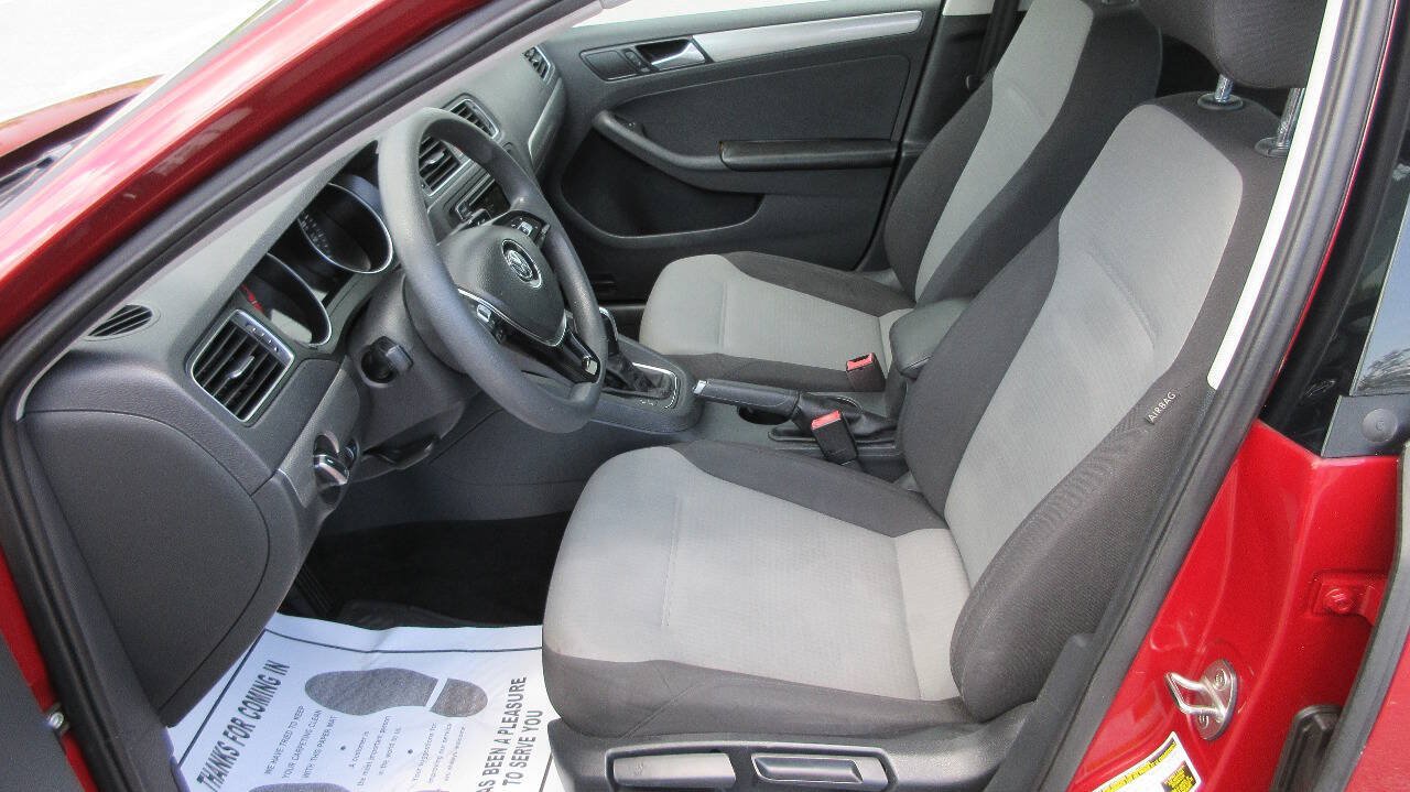 Used 2018 Volkswagen Jetta S FWD image 9