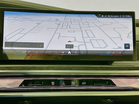 New 2026 BMW 760i xDrive w/ Executive Package image 12