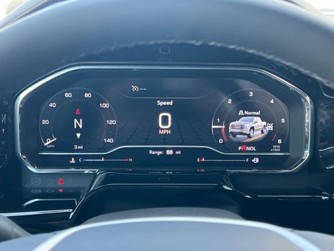 New 2025 GMC Sierra 1500 SLE image 23