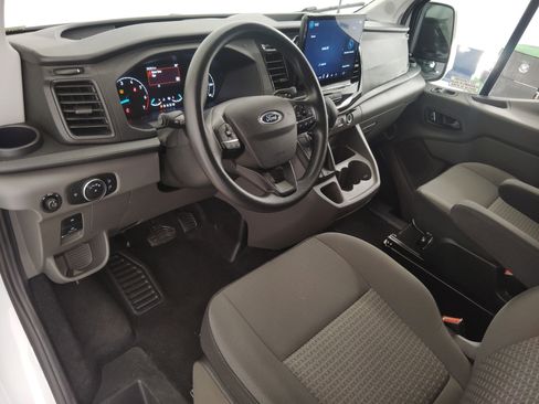 Certified 2024 Ford Transit 350 XLT image 4