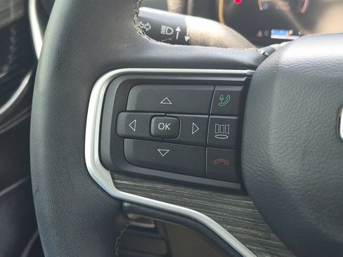 Used 2022 Jeep Wagoneer Series II RWD image 26