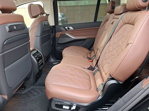 Certified 2026 BMW X7 xDrive40i AWD/4WD image 5