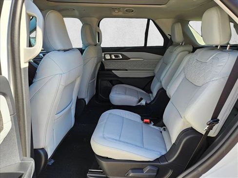 New 2026 Ford Explorer Platinum w/ LUX Leather Package image 16