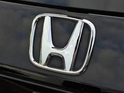 Used 2023 Honda Pilot EX-L image 27