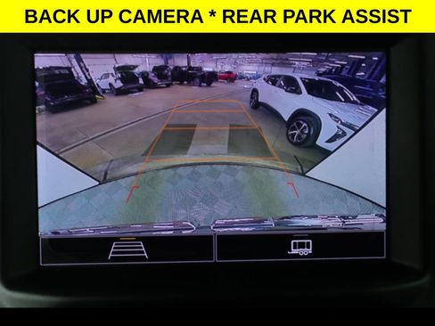 Used 2022 GMC Sierra 1500 Pro w/ Pro Value Package image 8