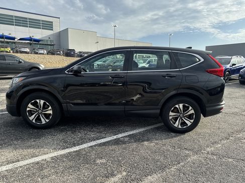 Used 2018 Honda CR-V LX image 8