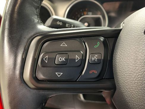 Used 2021 Jeep Wrangler Unlimited Sport AWD/4WD image 10