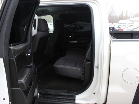 Used 2015 Chevrolet Silverado 1500 LT AWD/4WD image 29