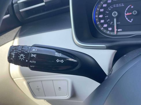 Used 2020 Hyundai Kona Limited AWD/4WD image 22