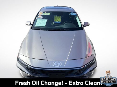 Used 2024 Hyundai Elantra Limited FWD image 5