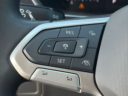 Used 2024 Volkswagen Tiguan Wolfsburg Edition AWD/4WD image 22