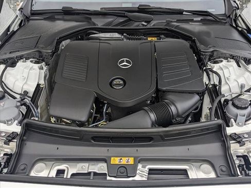 Used 2025 Mercedes-Benz C 300 Sedan image 15