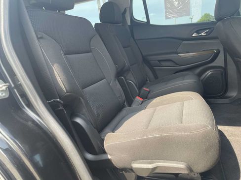 Used 2023 GMC Acadia SLE w/ Infotainment Package AWD/4WD image 26