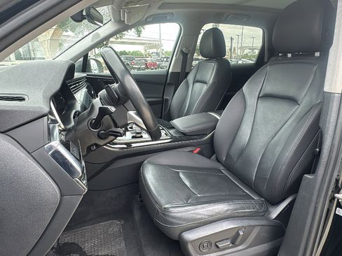 Used 2020 Audi Q7 3.0T Premium Plus AWD/4WD image 14