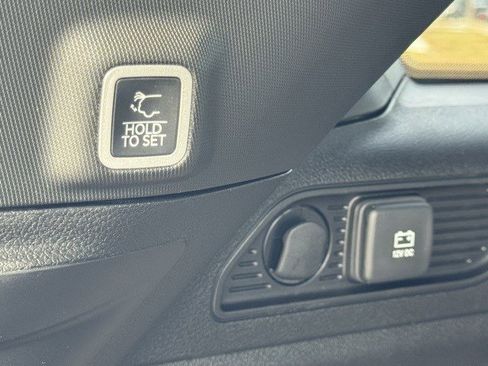 New 2026 Jeep Grand Cherokee Limited image 32