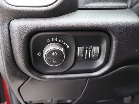 Used 2022 RAM 3500 Laramie AWD/4WD image 20