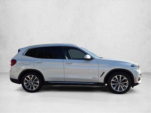 Used 2018 BMW X3 xDrive30i AWD/4WD image 4