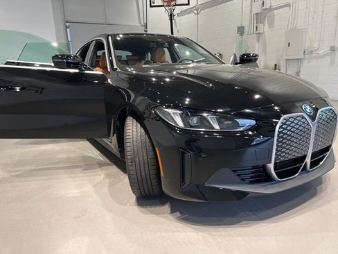 Used 2025 BMW i4 xDrive40i image 15