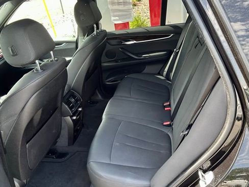 Used 2018 BMW X5 xDrive40e w/ Premium Package AWD/4WD image 8