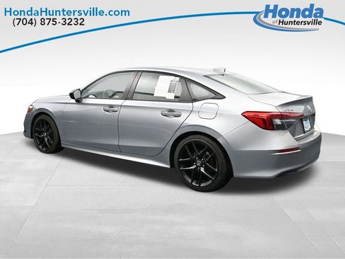 Used 2024 Honda Civic Sport image 5
