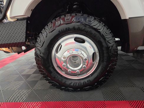 Used 2015 Ford F350 Lariat w/ Lariat Ultimate Package image 82