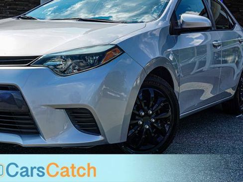 Used 2015 Toyota Corolla LE FWD image 6