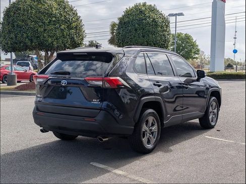 Used 2023 Toyota RAV4 XLE w/ Convenience Package AWD/4WD image 3