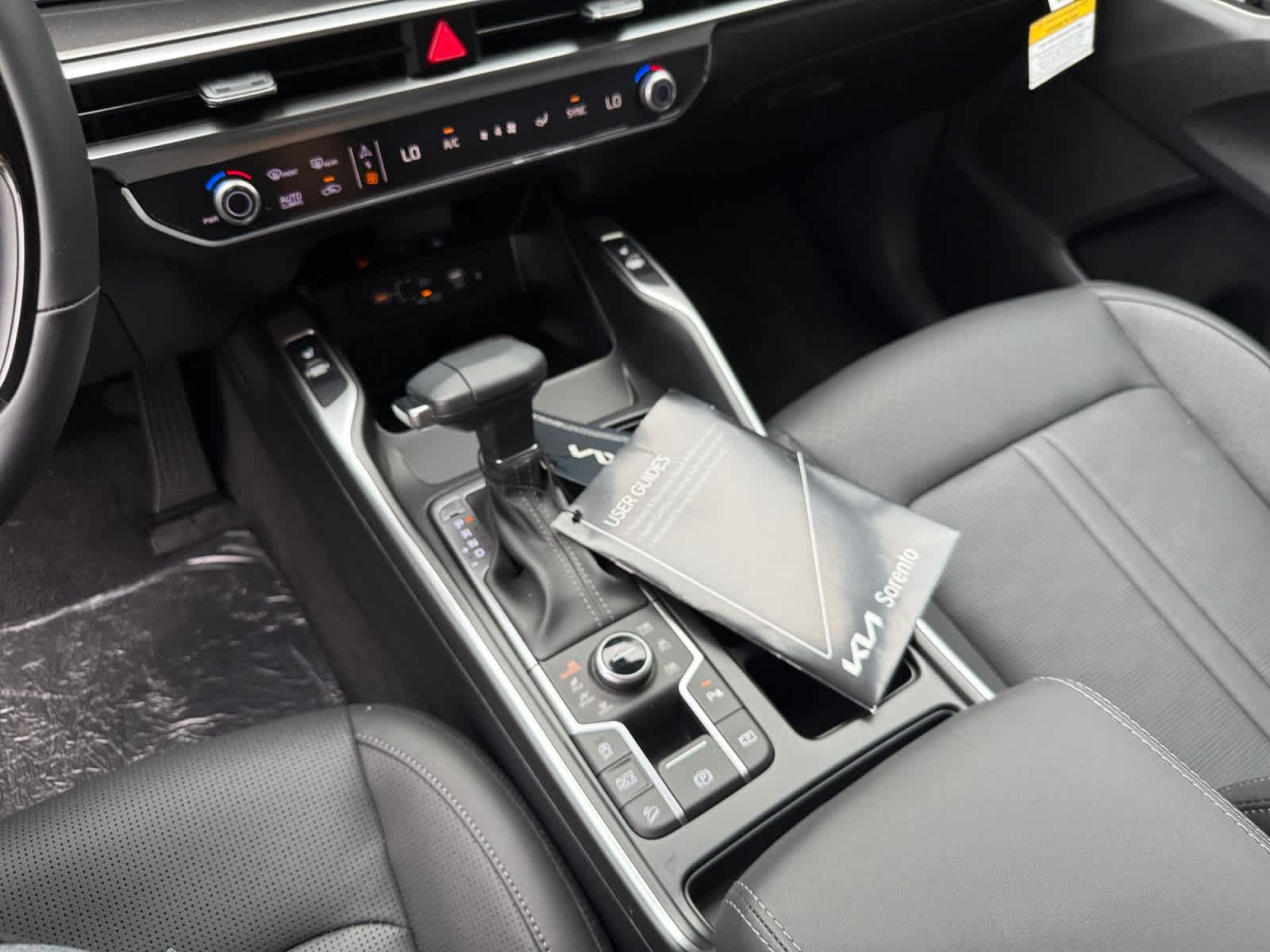 New 2026 Kia Sorento S AWD/4WD image 18