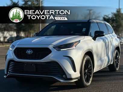 Used 2023 Toyota Highlander XSE