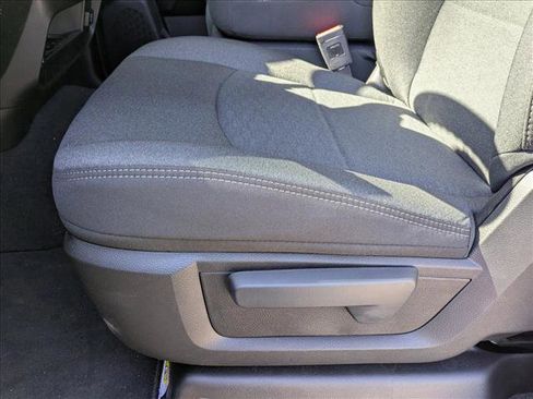 New 2026 RAM 2500 Tradesman AWD/4WD image 4