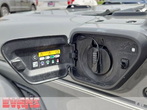 Used 2023 Jeep Wrangler Unlimited Sahara w/ Cold Weather Group AWD/4WD image 28