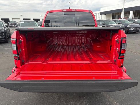 Used 2025 Nissan Frontier PRO-4X AWD/4WD image 7
