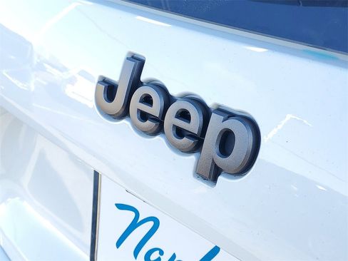 Used 2020 Jeep Cherokee High Altitude image 6