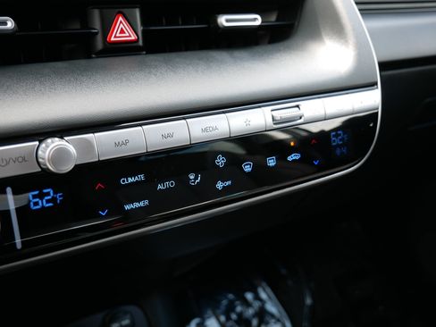 Certified 2024 Hyundai Ioniq 5 SEL AWD/4WD image 21