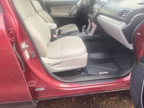 Used 2015 Subaru Forester 2.5i Limited image 22