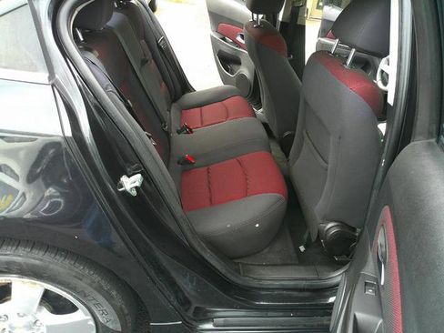 Used 2014 Chevrolet Cruze LT w/ RS Package image 7