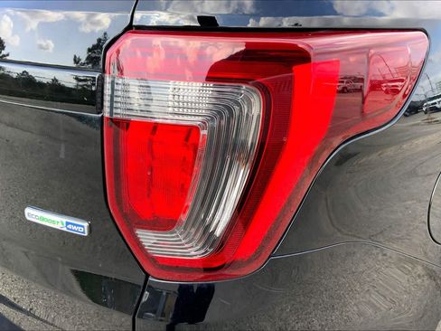 Used 2017 Ford Explorer Sport w/ Equipment Group 401A image 29