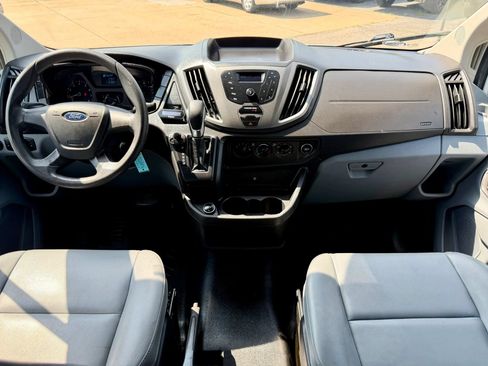 Used 2018 Ford Transit 150 130 Low Roof RWD image 10