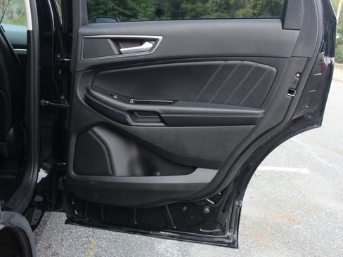 Used 2017 Ford Edge Sport w/ Equipment Group 401A AWD/4WD image 16